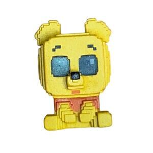 Disney Doorables Pixel Perfect - Special Edition Pixel Winnie The Pooh